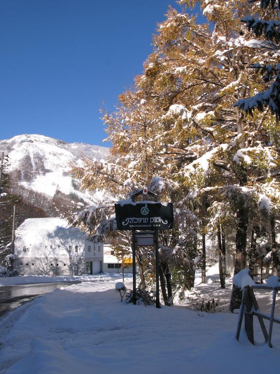 Hotel Grindelwald Yuzawa  Exterior foto